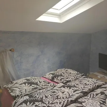 Dans Maison De Caractere Au Calme Bed & Breakfast *